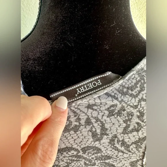 FLORAL RUFFLE TANK - Picture 6 of 9